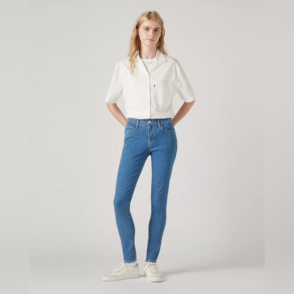 Levi's 710 Women's Classic Blue Super Skinny Jeans - Size 28